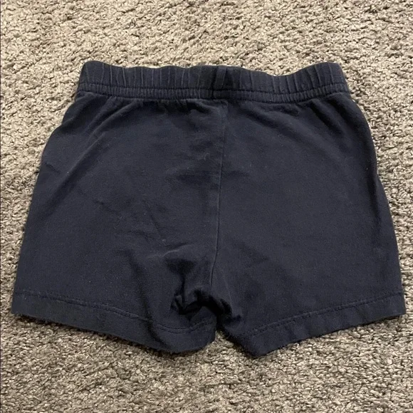 Baby Gap 6-12m Shorts with Gap Bear Logo on front - Picture 4 of 4